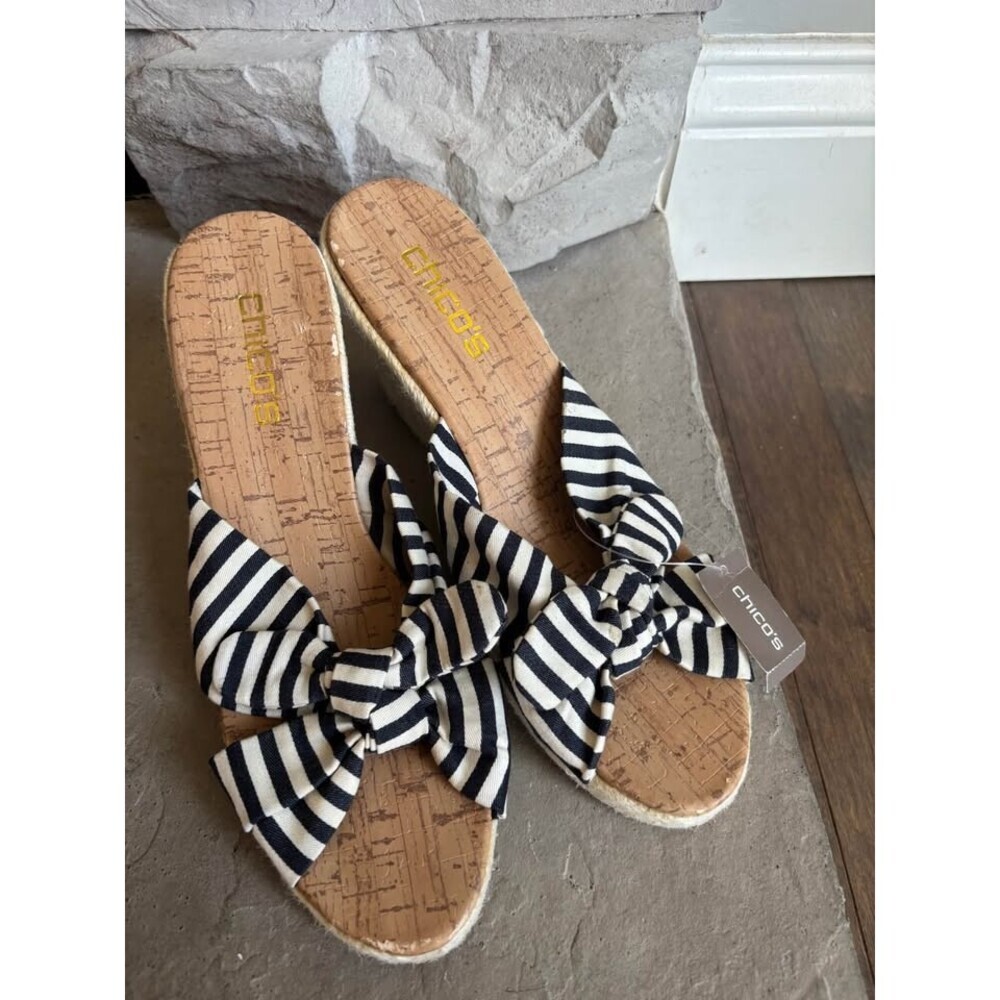 NWT Chico's Nautical Striped Bow Espadrille Wedge Sandals Navy ivory Size 9